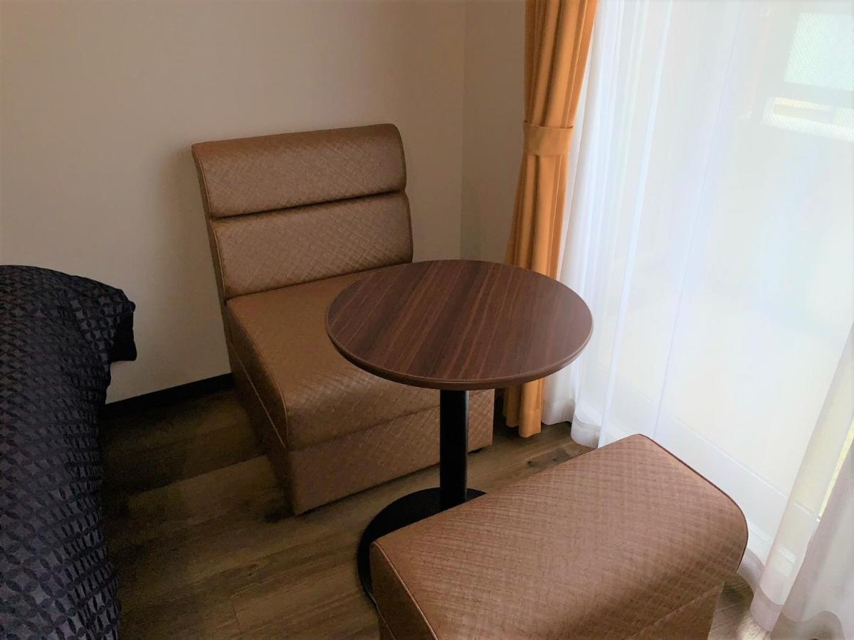 Clean Hotels In Higashimachi Наха Экстерьер фото